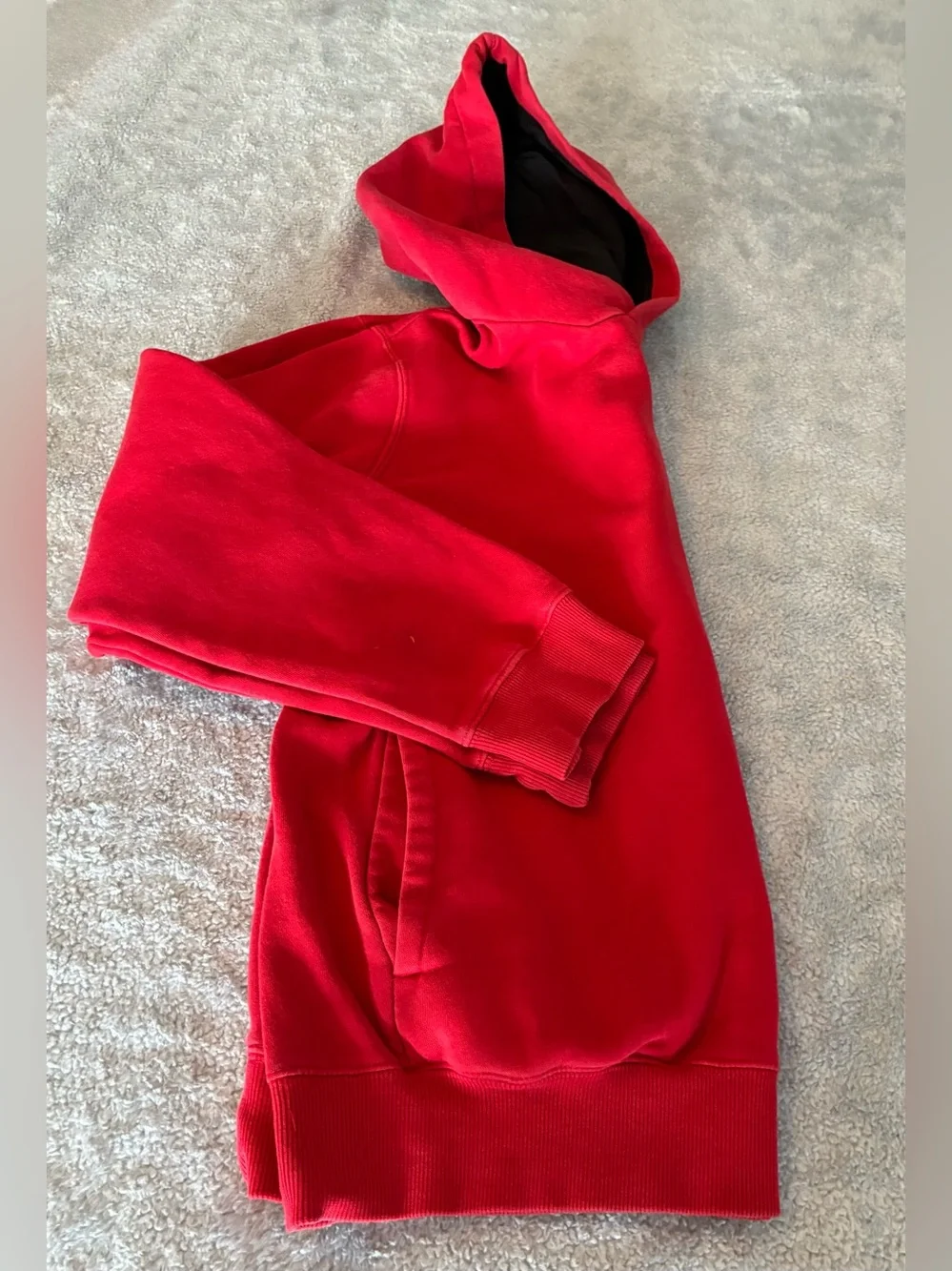Men's H&M Red Hooded Pockets Sweatshirt - Classic Pullover Hoodie Size Small